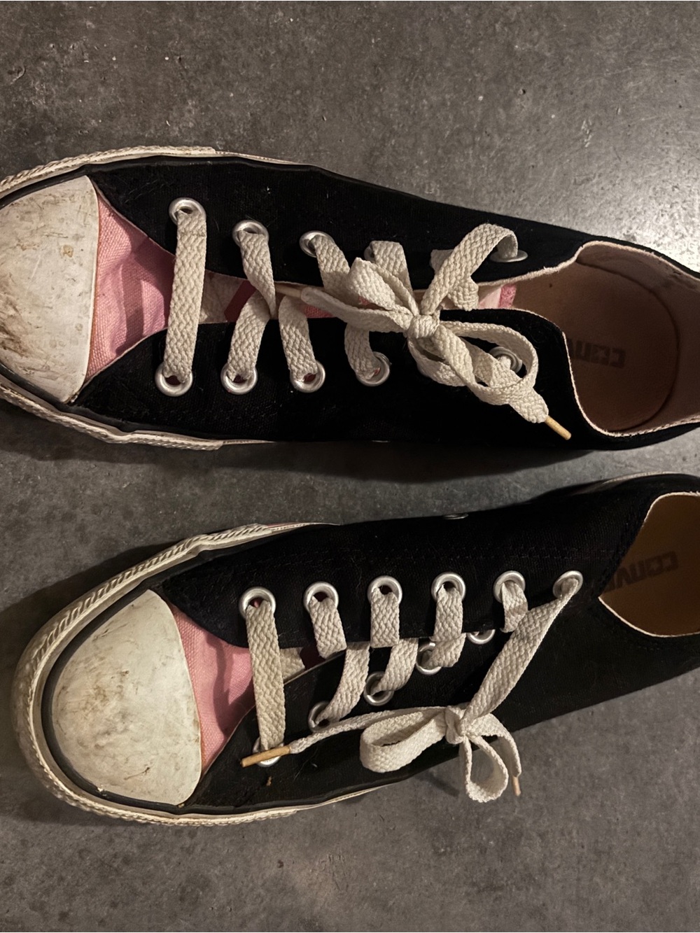 2005 Converse Black Canvas Low-Top Sneakers with Pink Interior